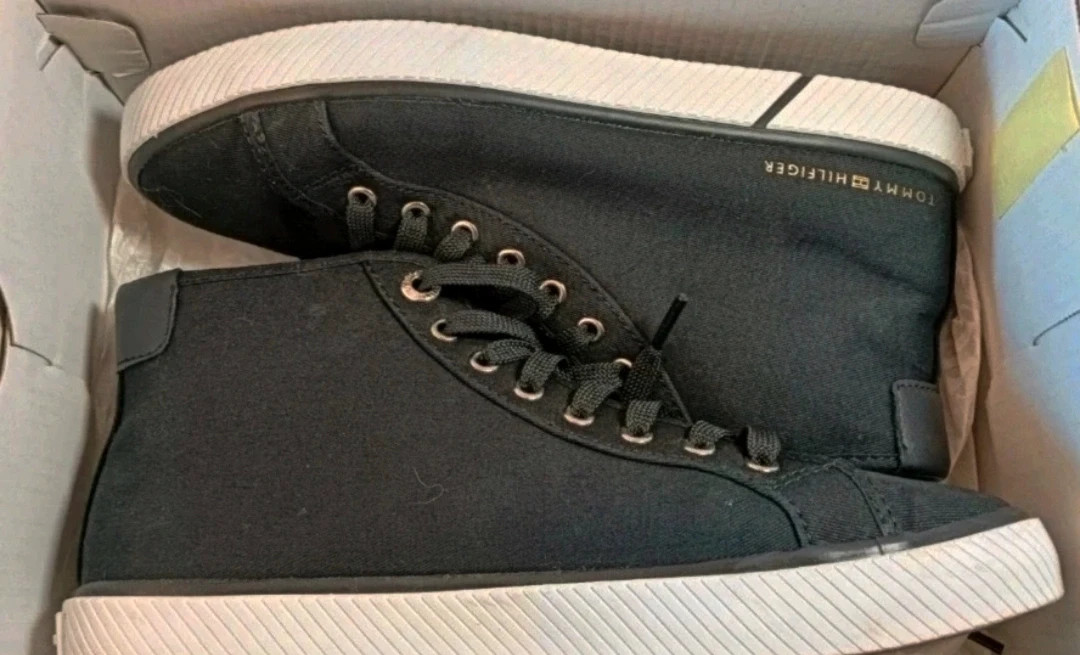 Tommy Hilfiger Essential Highcut Canvas Sneakers Black - Size 38 casual streetwear prepoy – Tommy Hilfiger – taille 38 5