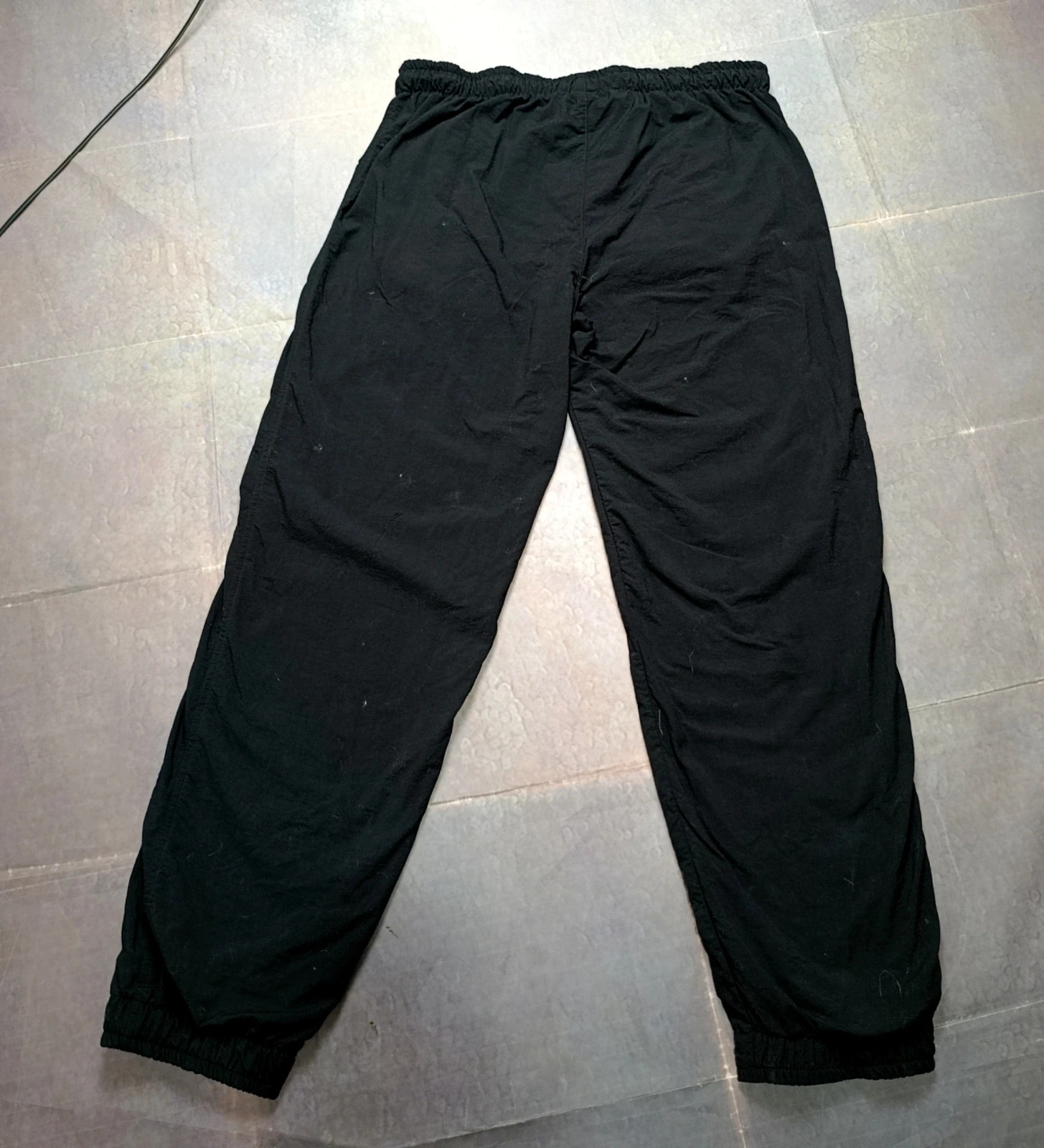 Vintage Le Coq Sportif Black Track Pants L Retro Windbreaker Joggers Sportswear – Le Coq Sportif – taille L 3