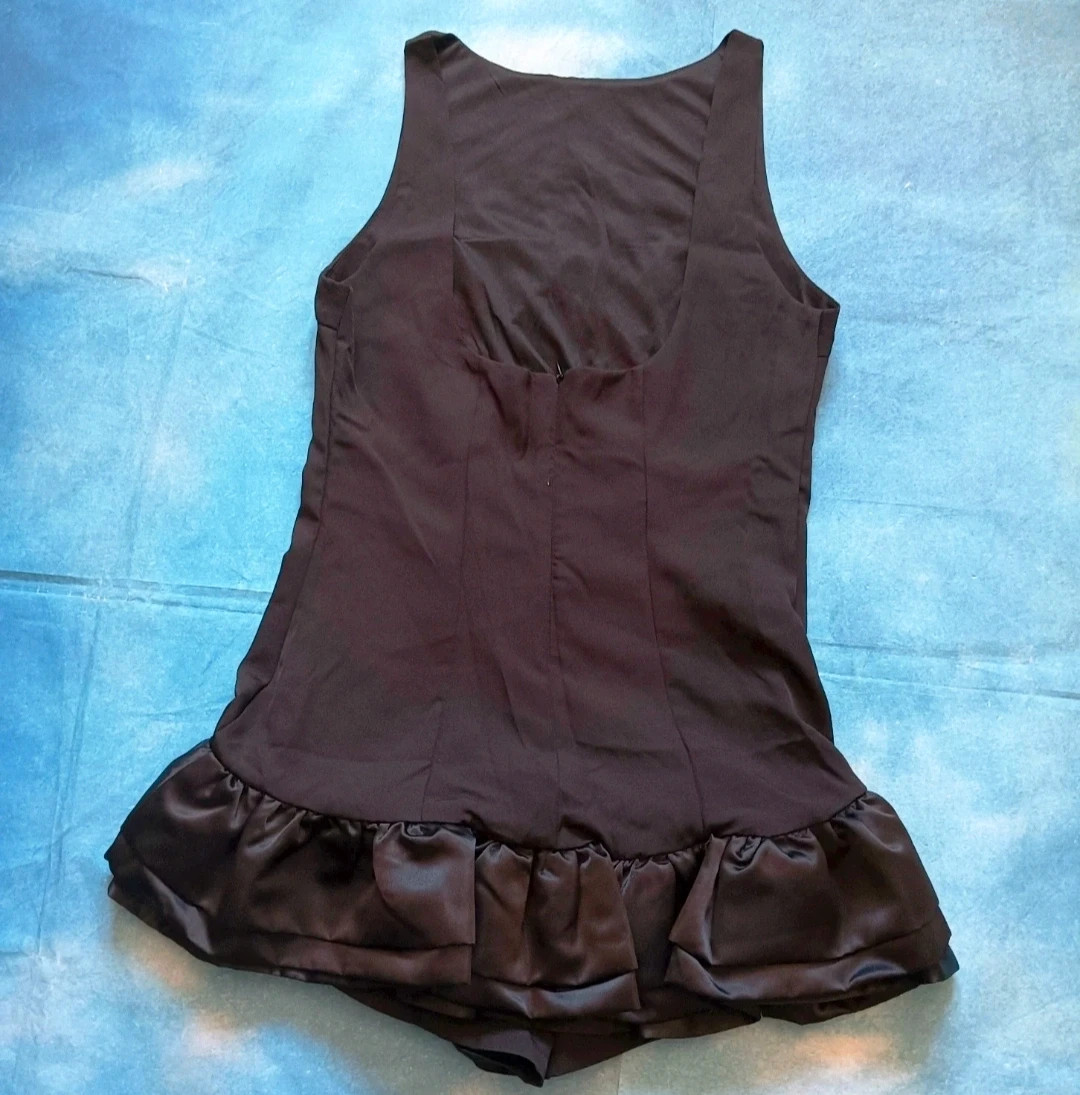 Mono vestido negro con volantes (Talla L) / Black Ruffle Playsuit Dress (Size L) – Shein – taille L / 40 / 12 2
