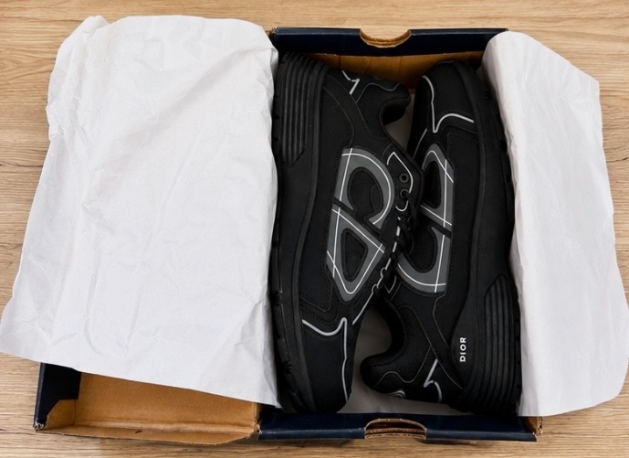 B30 baskets – Dior – taille EU 44 5