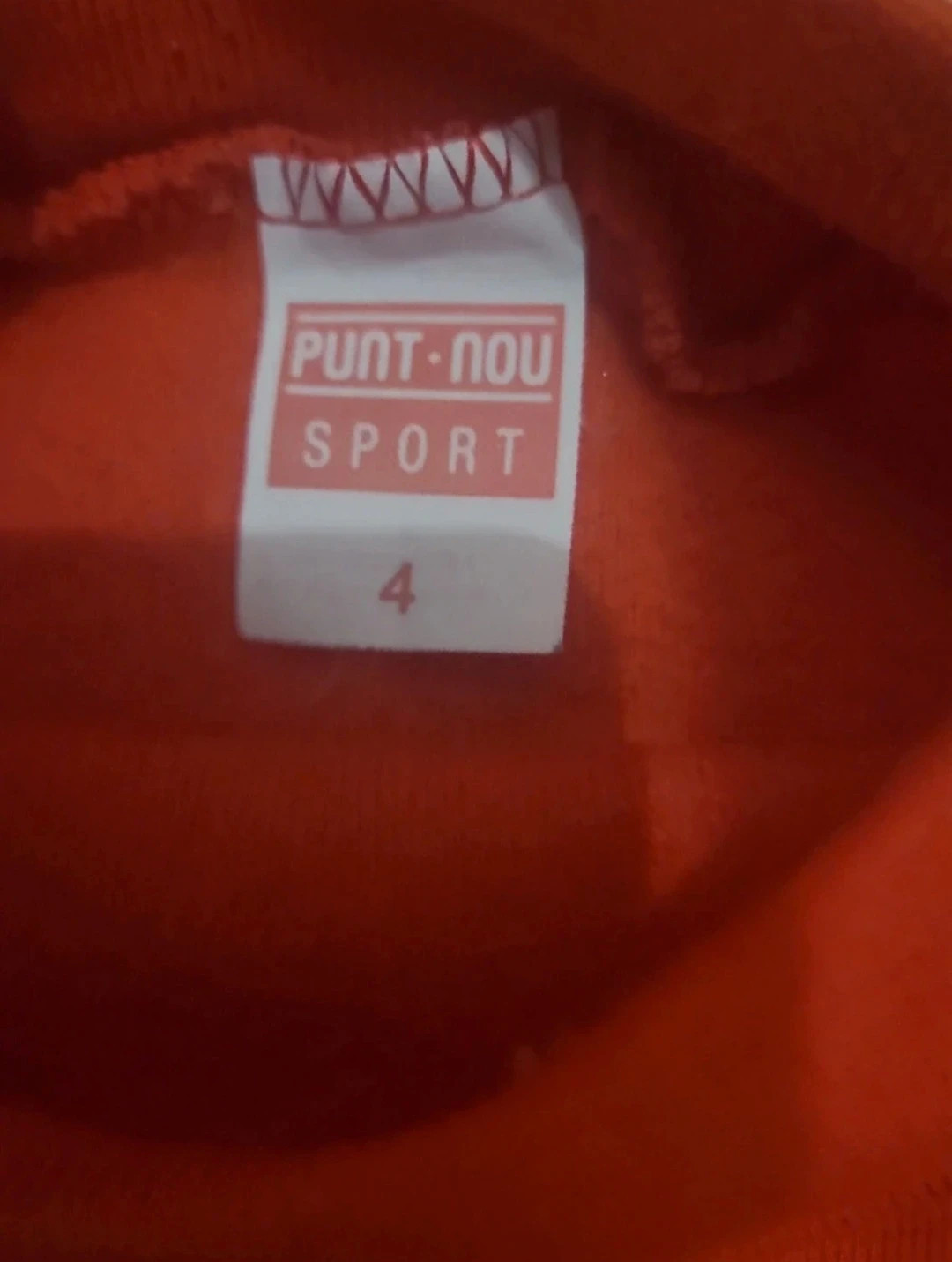 Camiseta de cuello alto manga larga roja Punt-Nou Sport t-4 – punt nou sport – taille 4 ans / 104 cm 2