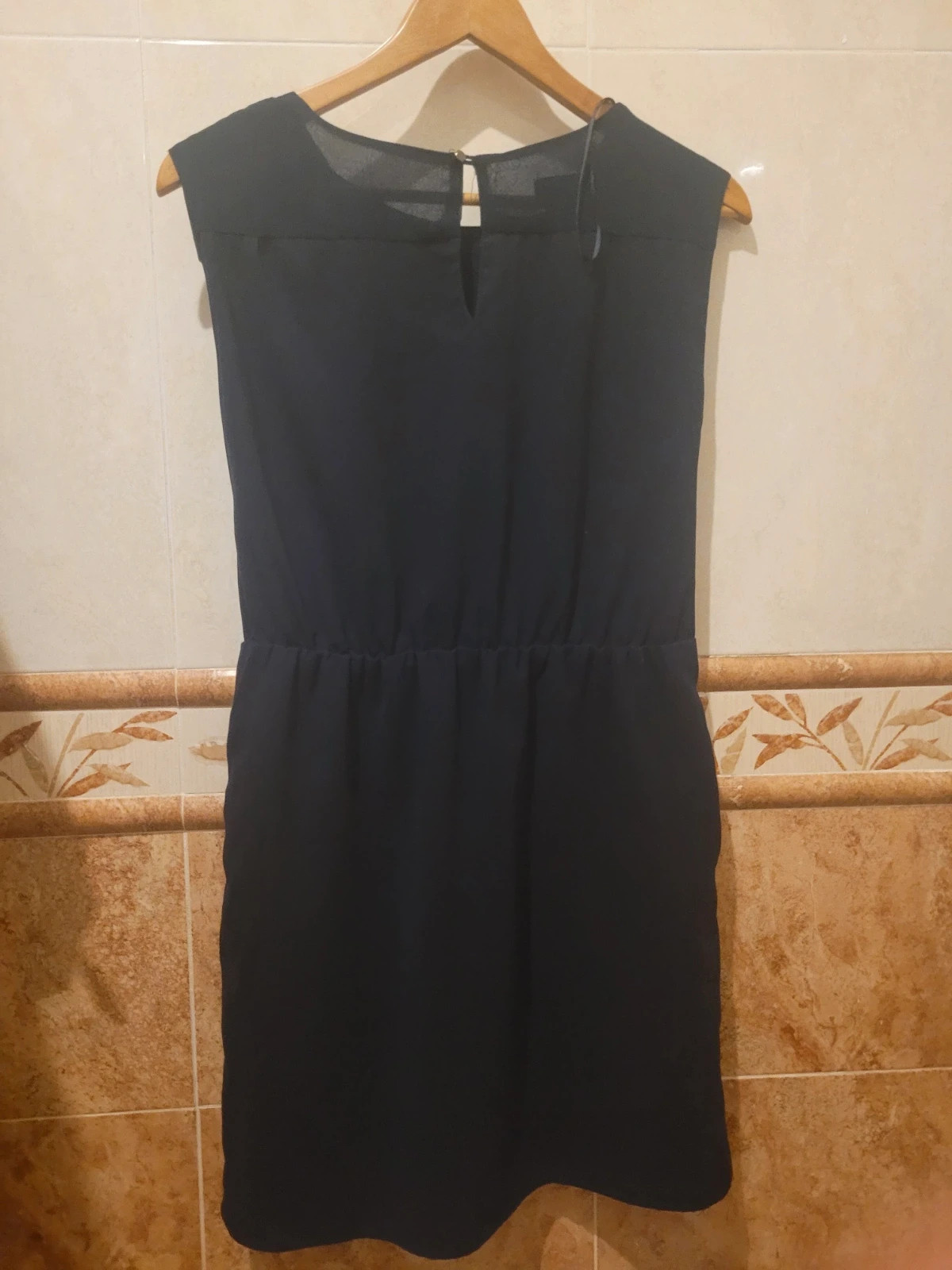 Vestido corto azul marino de Mango talla M – Mango – taille M / 38 / 10 2