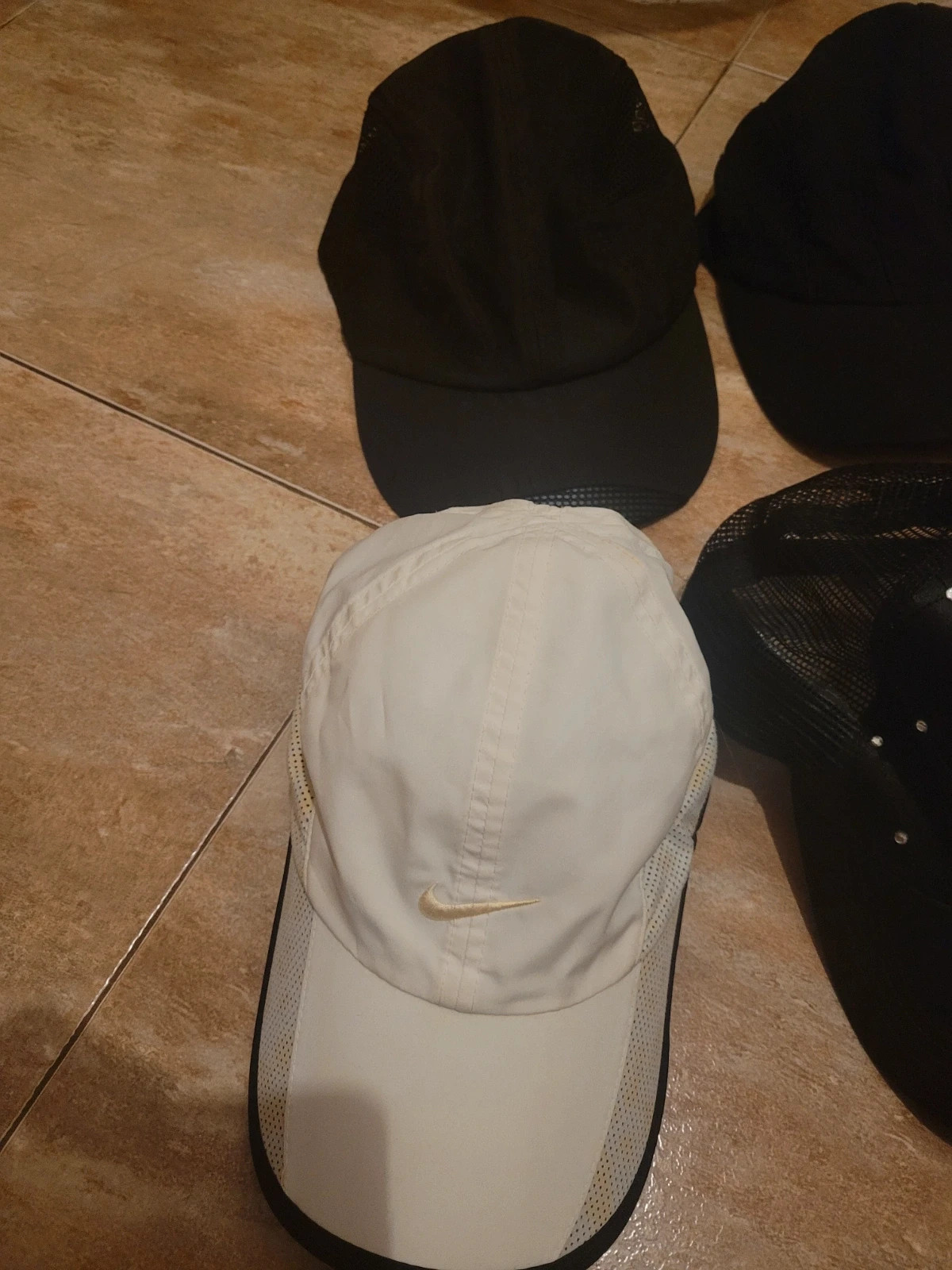 Pack de 5 Gorras variadas talla uinica – Nike – taille 58 3