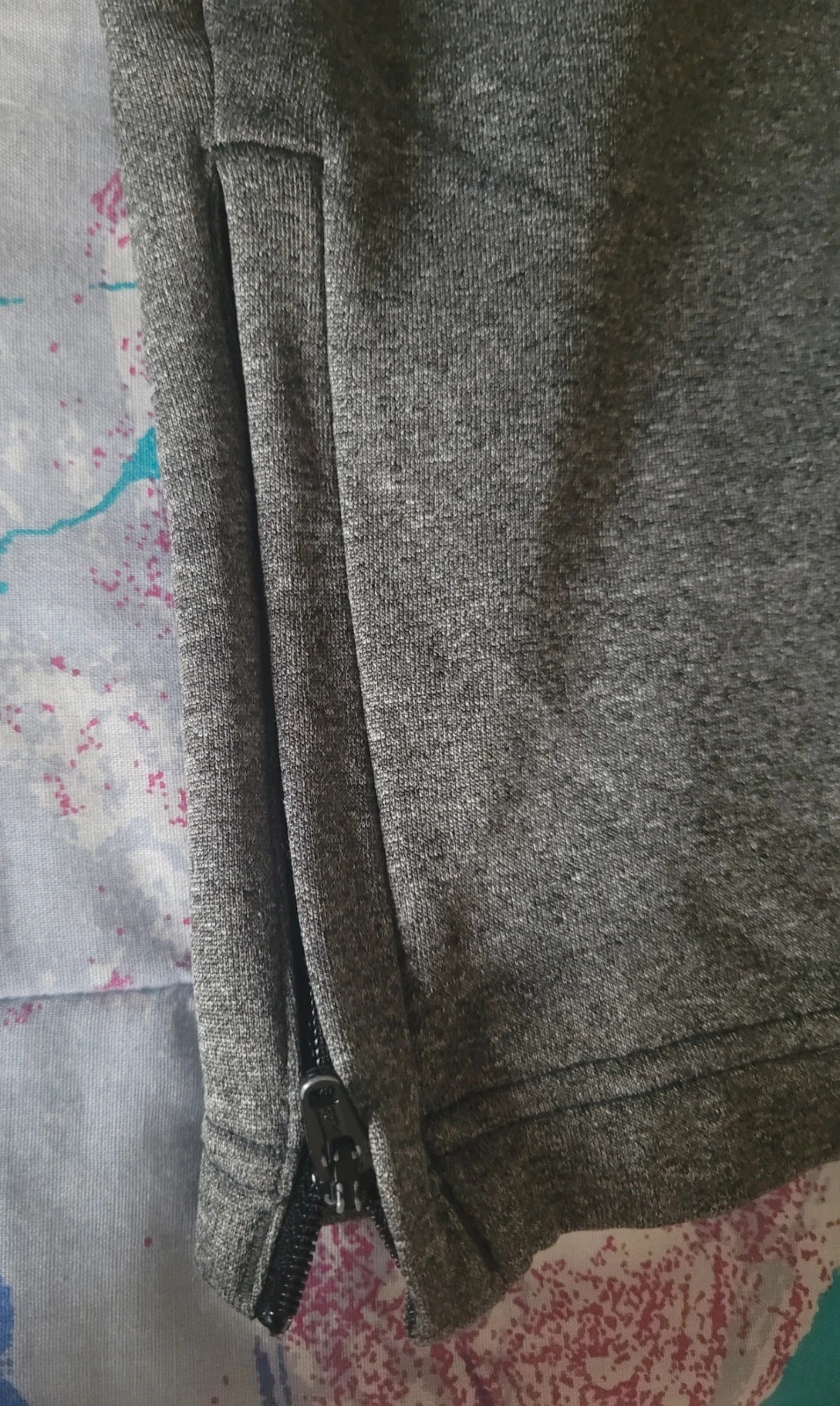 Pantalón chándal Adidas gris jaspeado, talla S – adidas – taille S 3