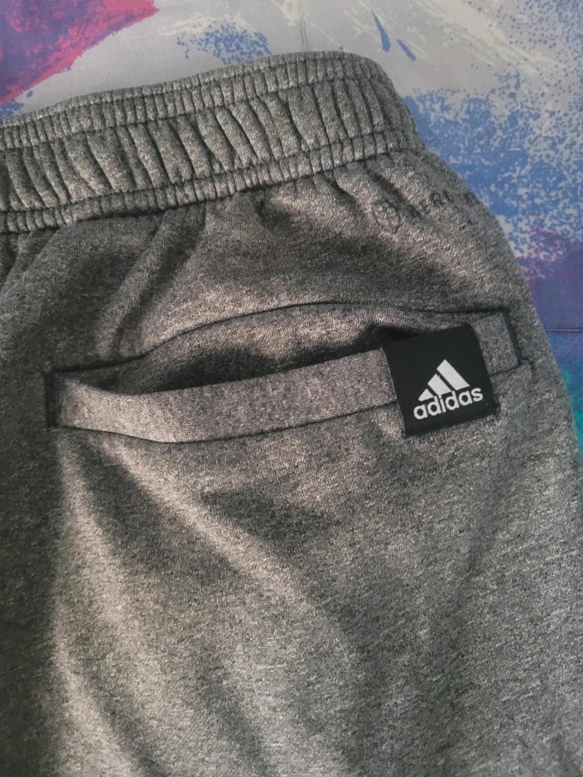 Pantalón chándal Adidas gris jaspeado, talla S – adidas – taille S 4