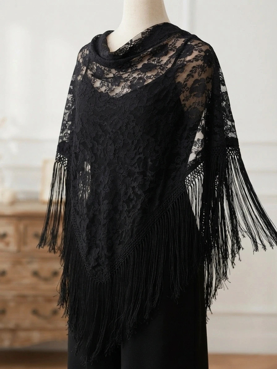 Precioso mantón triangular de encaje negro con flecos – sin marca – taille Taille unique 3