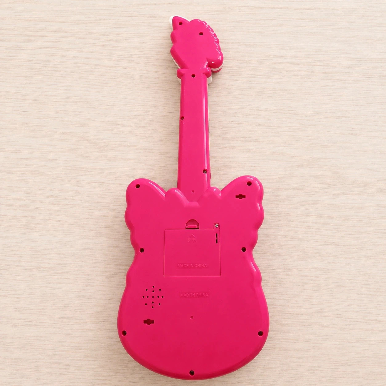 Guitarra de juguete musical mariposa – Mio – taille 3 ans / 98 cm 2