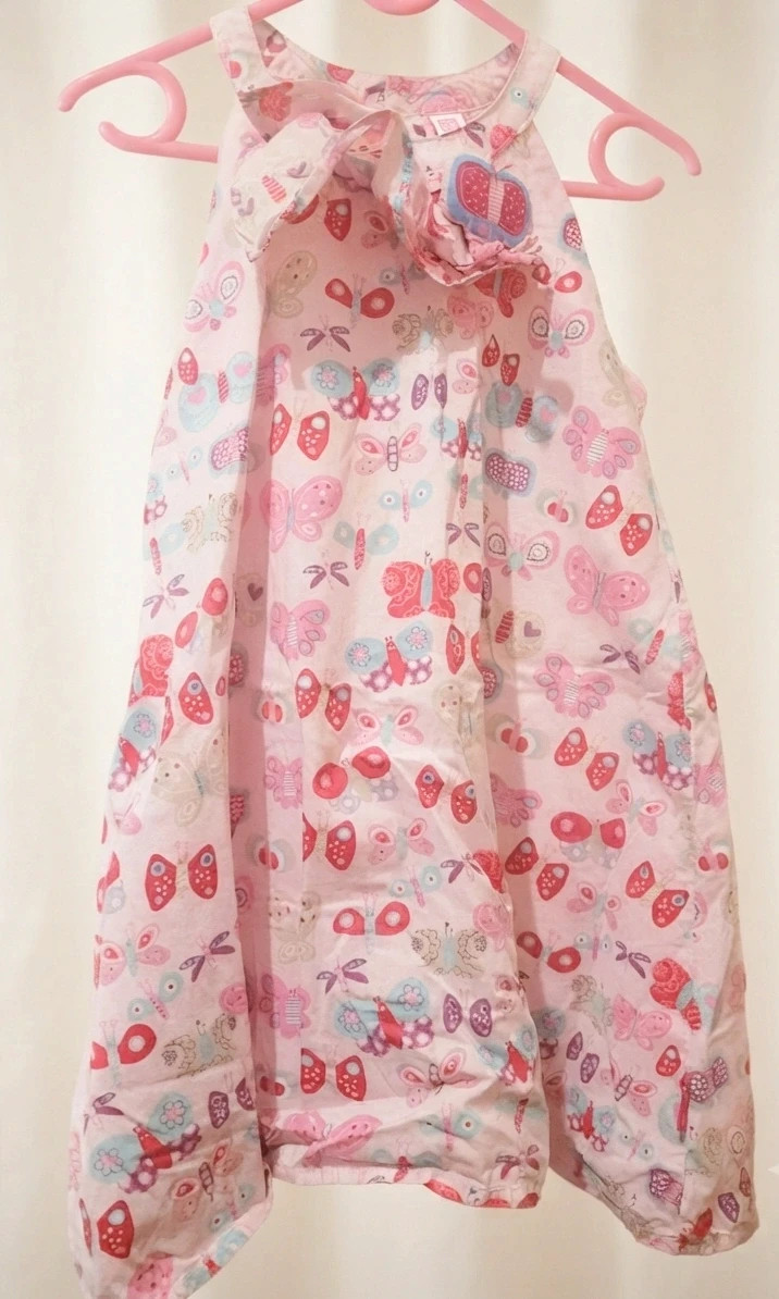 Vestido niña viral tuc tuc estampado mariposas 4 años