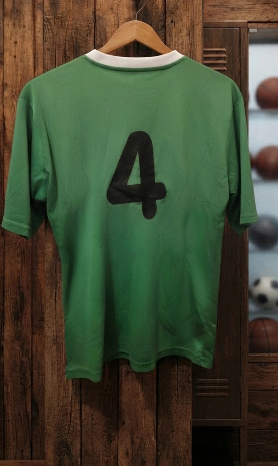 Camiseta deportiva de fútbol verde y blanca futsal talla L – Futsal – taille L 2