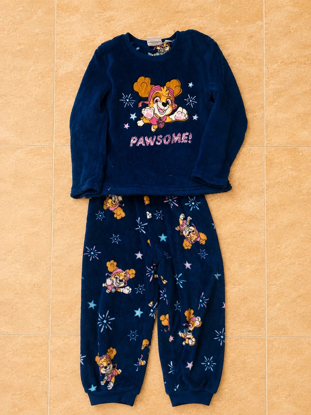 Lote de 2 pijamas calentitos de invierno – Disney x Primark – taille 6 ans / 116 cm 2