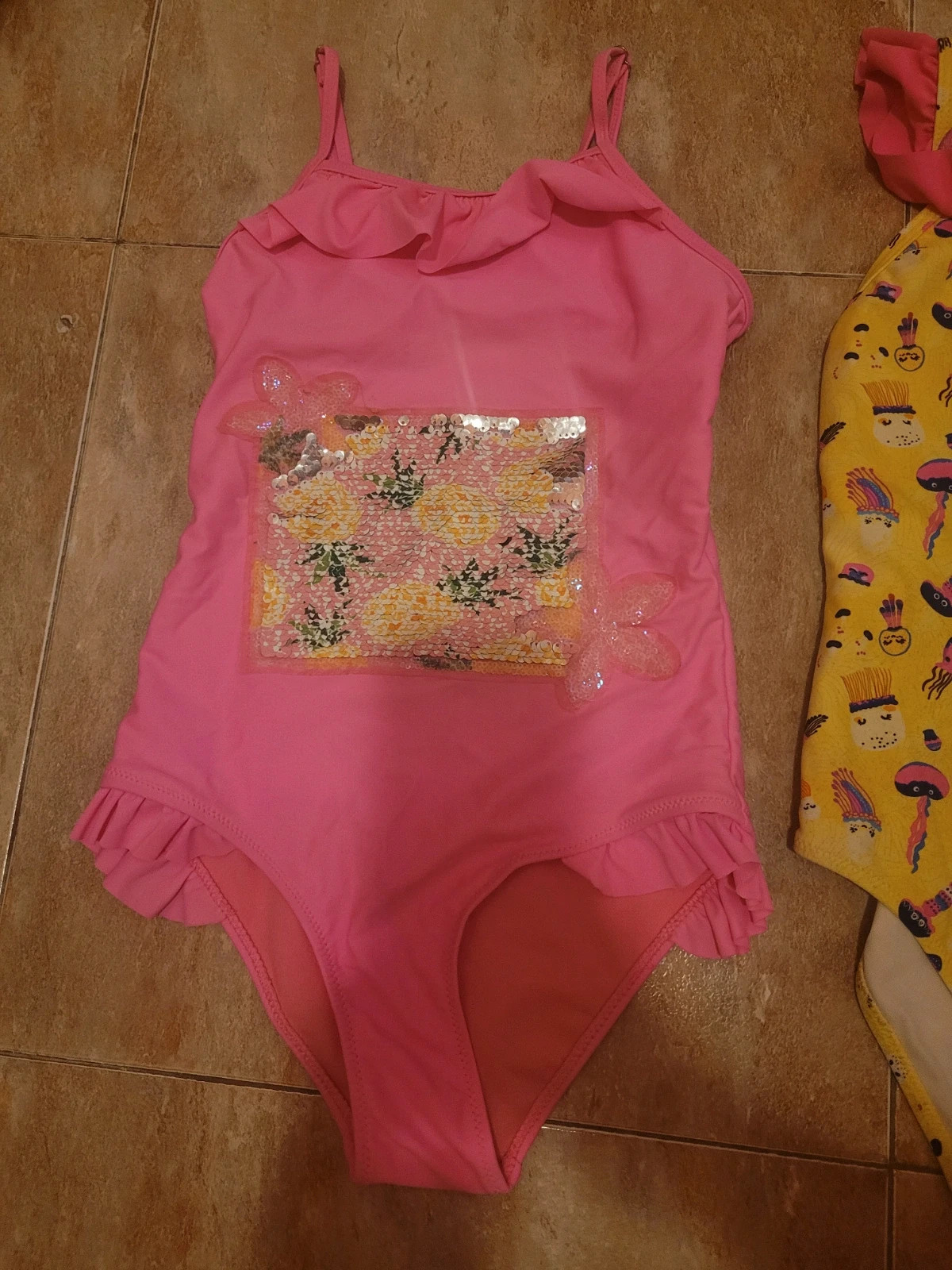 Lote 2 bañadores niña talla 128-134 (aprox 8-10 años) – sin marca – taille 8 ans / 128 cm 3