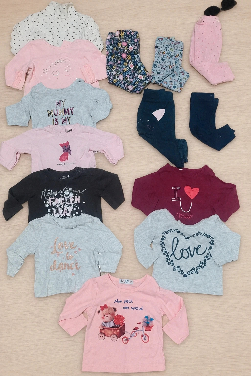 Lote de 32 prendas para bebés niña talla 3/6 meses