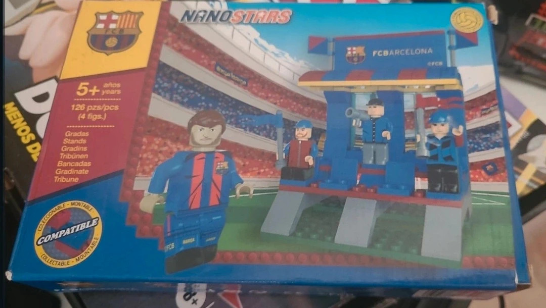Set de construcción NanoStars FC Barcelona (Estadio) – nano stars – taille 5 ans / 110 cm