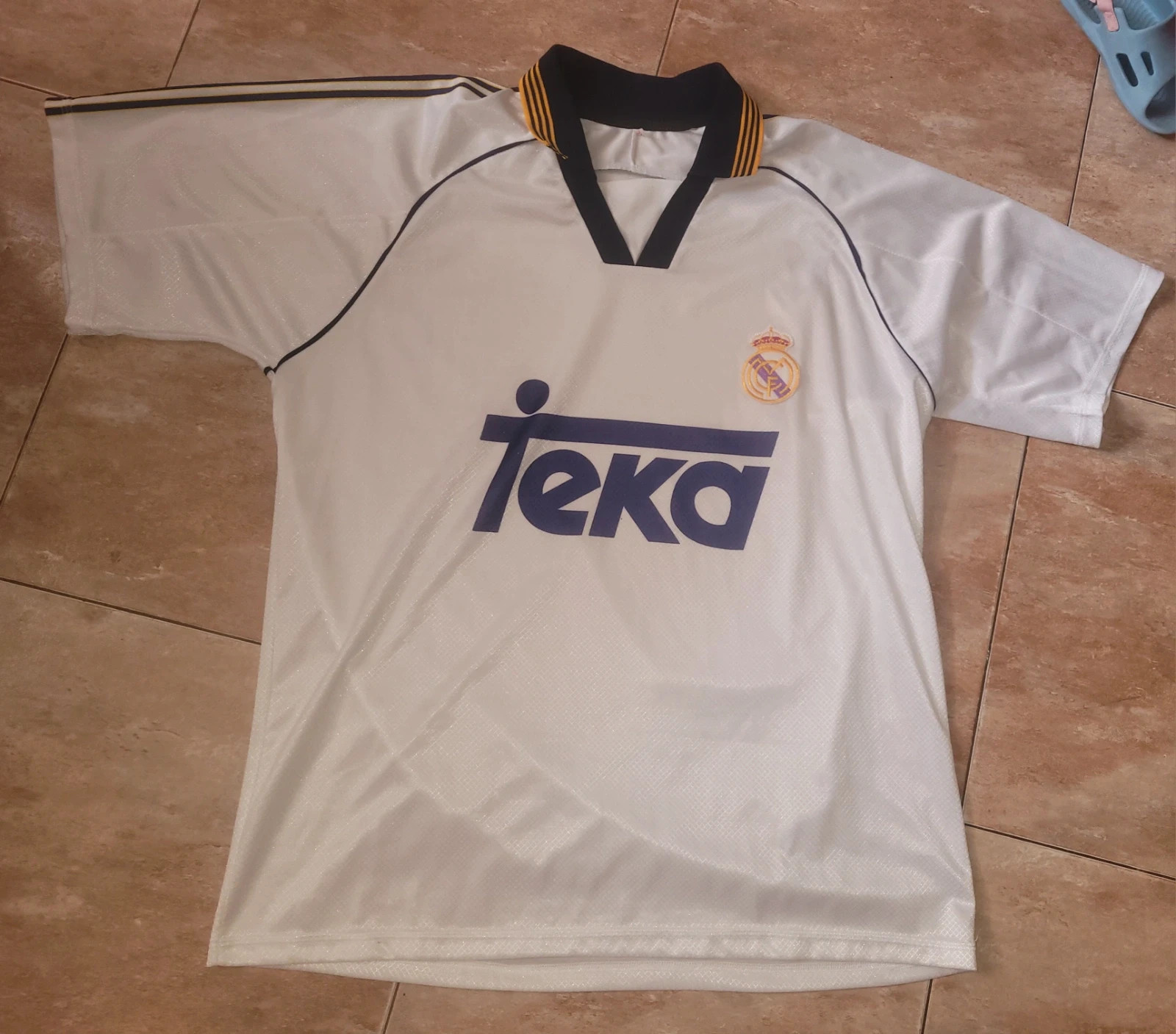 Camiseta Real Madrid Vintage Adidas (Talla XL) - Época Teka