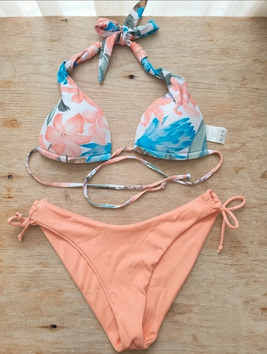 Bikini viral estampado floral y melocotón nuevo - Talla M