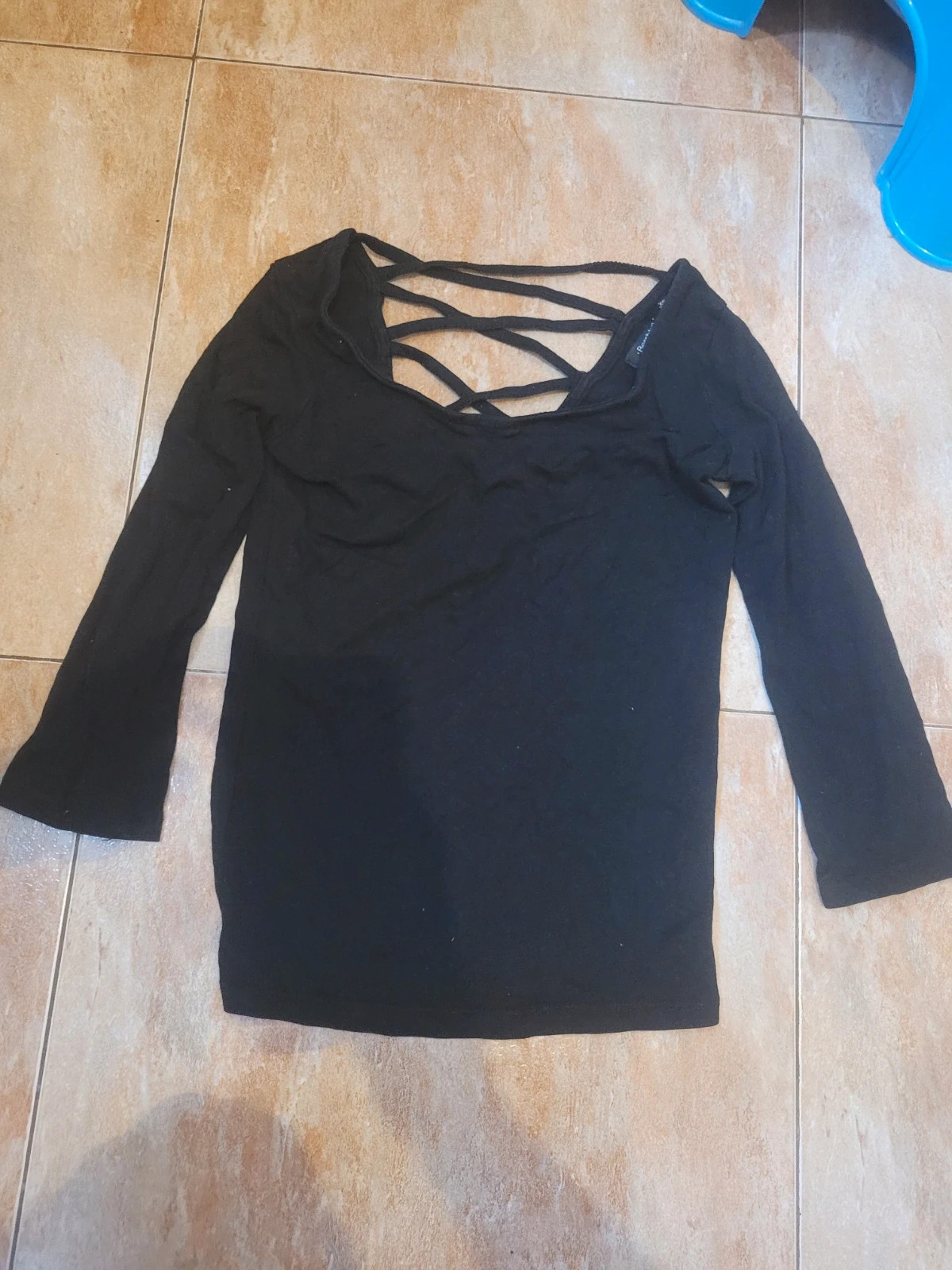 Camiseta negra con espalda cruzada talla XS – Bershka – taille XS / 34 / 6
