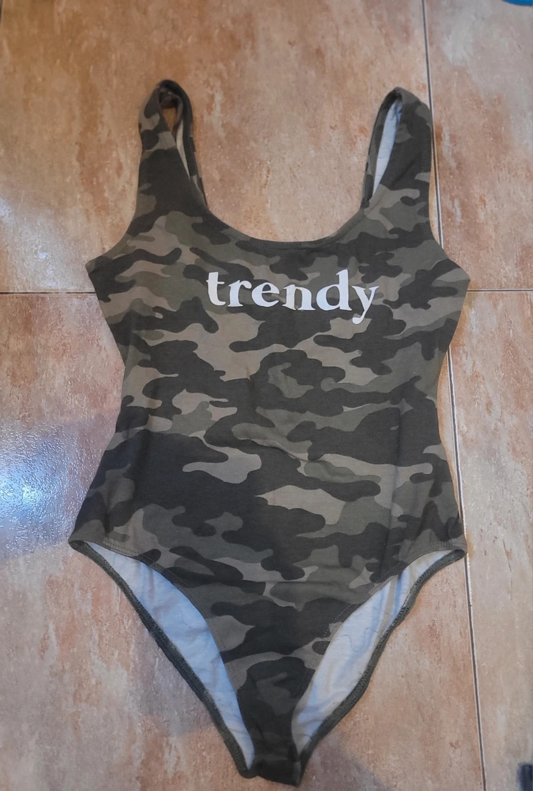 Body camuflaje "trendy" Bershka talla S – Bershka – taille S / 36 / 8 2