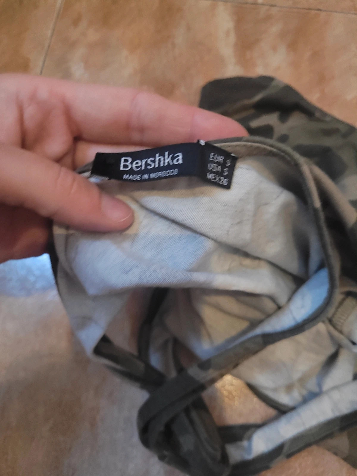 Body camuflaje "trendy" Bershka talla S – Bershka – taille S / 36 / 8 4