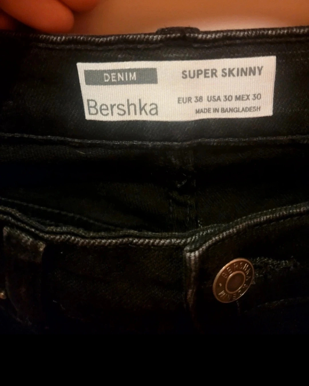 Vaqueros Bershka super skinny negros - como nuevosTalla 38 – Bershka – taille W28 | FR 38 3