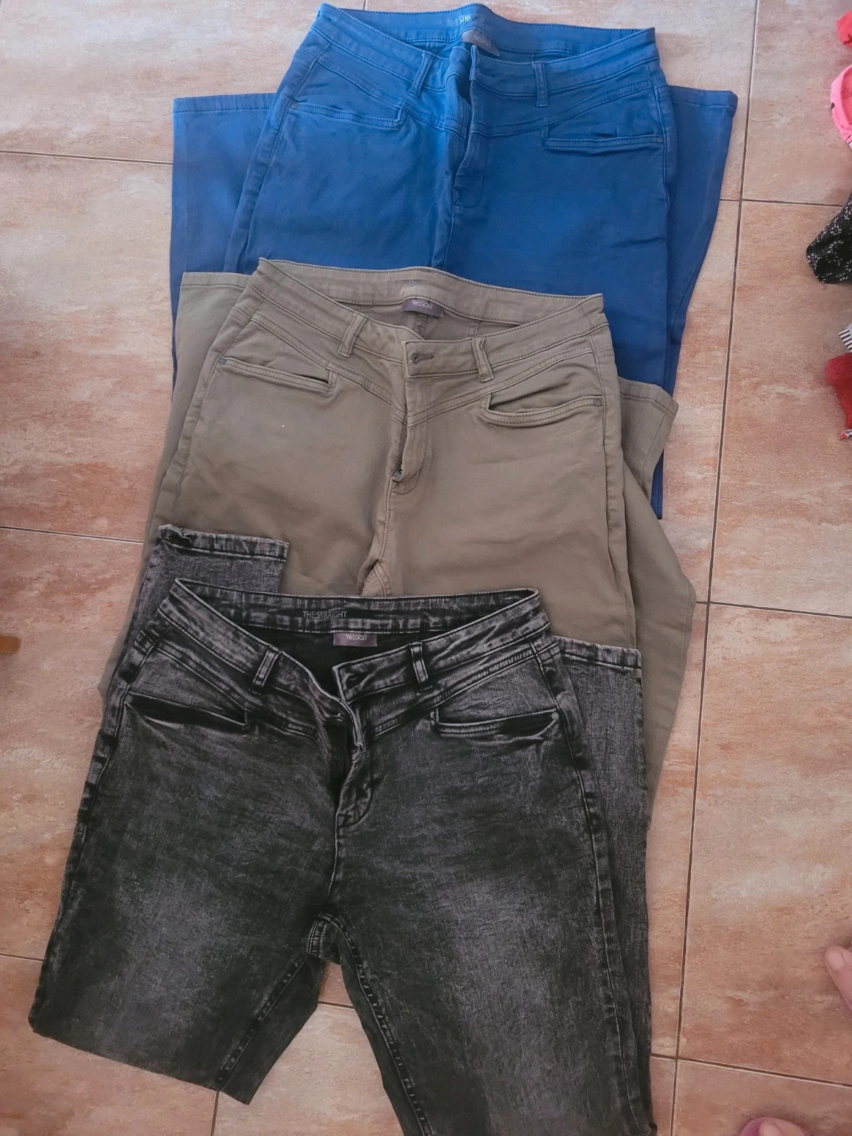 Lote 3 pantalones rectos yessica c&a talla 40 42 – Yessica – taille L / 40 / 12 2