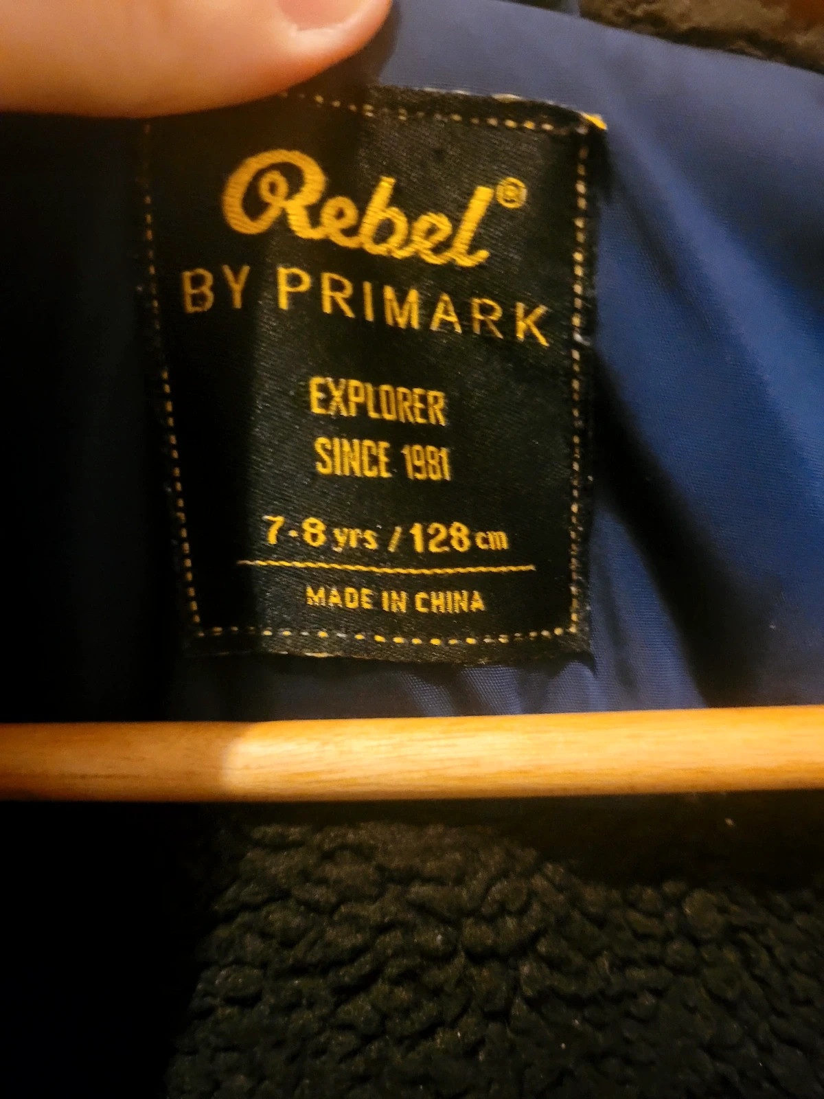 Parka Azul Marino Rebel by Primark - Talla 7-8 años (128 cm) – Rebel – taille 8 ans / 128 cm 5