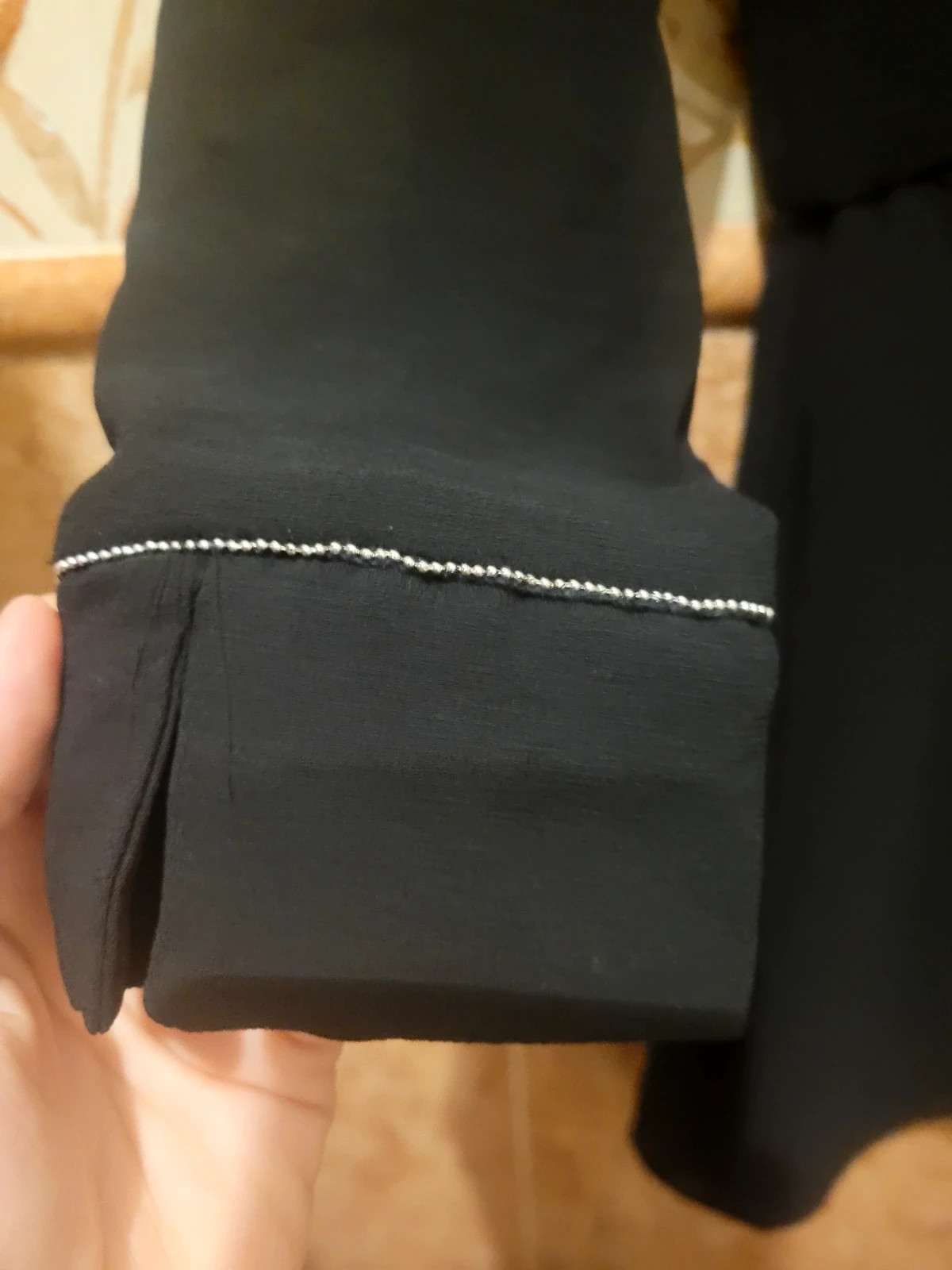 Vestido Negro Mango Suit - Estilo Cruzado con Detalles Plateados – Mango – taille S / 36 / 8 3