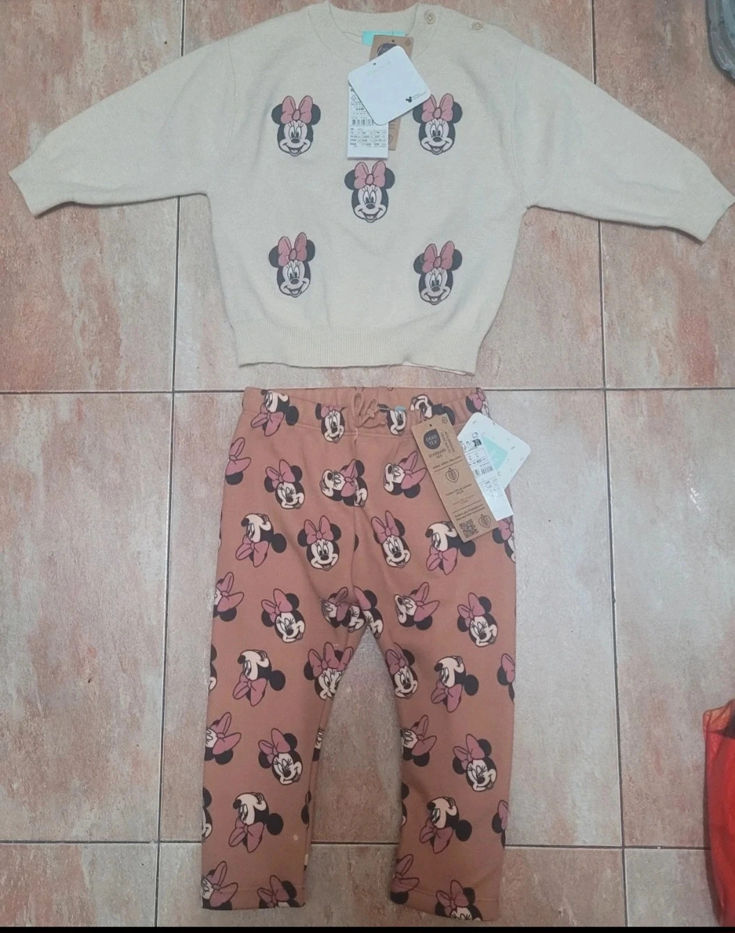 Conjunto minnie mouse kiabi nuevo talla 24 meses – Kiabi – taille 18-24 mois / 86 cm 5