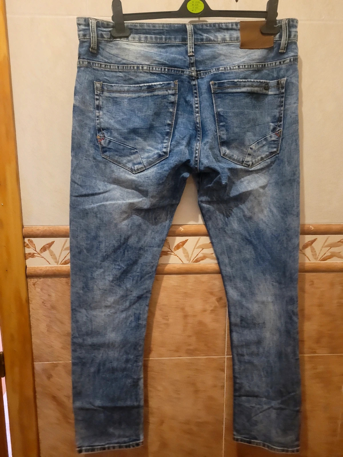 Vaqueros TMK Jeans Lavado Claro Estilo "Acid Wash" - Talla 50/36 – TMK Jeans – taille W40 | FR 50 2