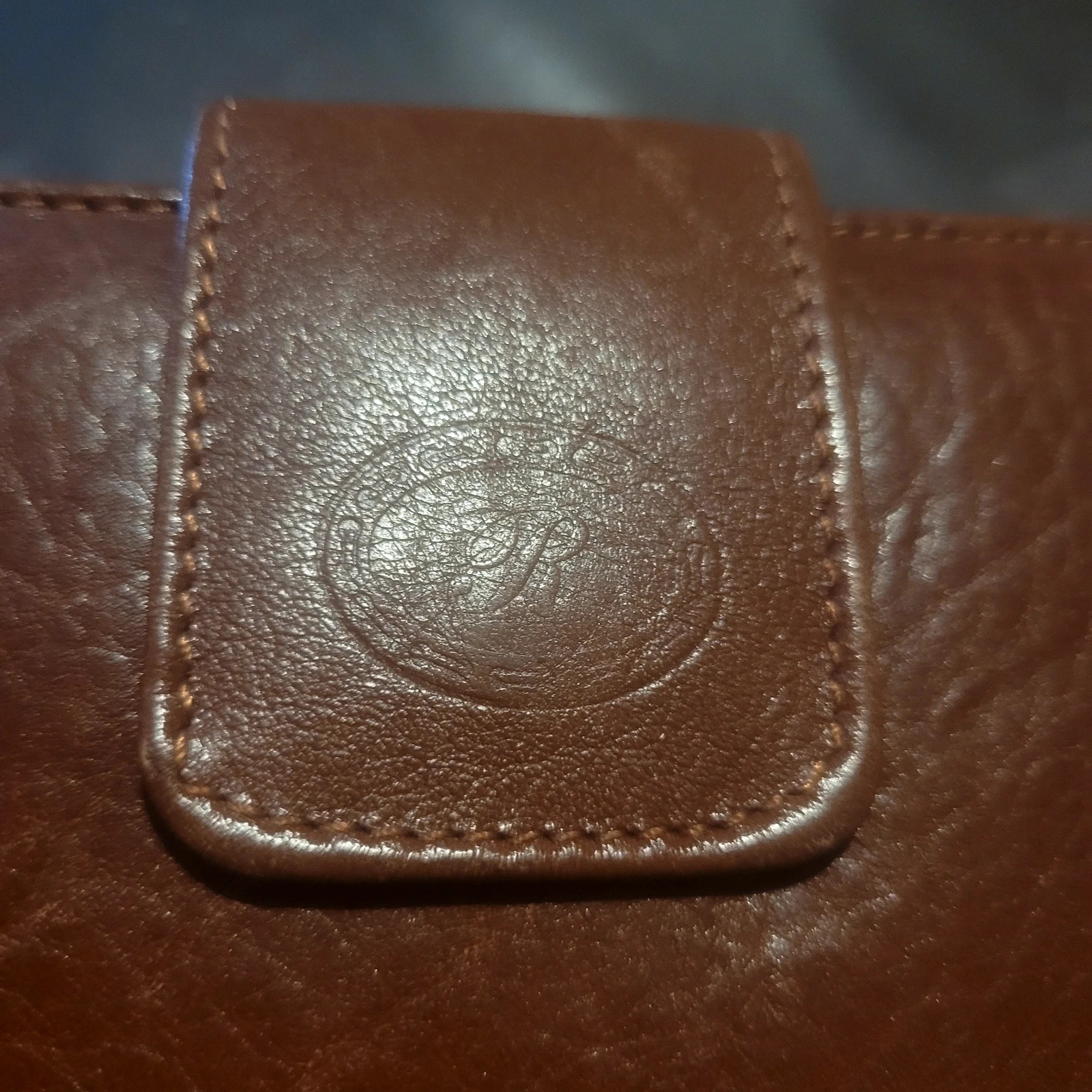 Cartera/Billetero vertical de piel RENZO - Marrón Chocolate – Renzo 2