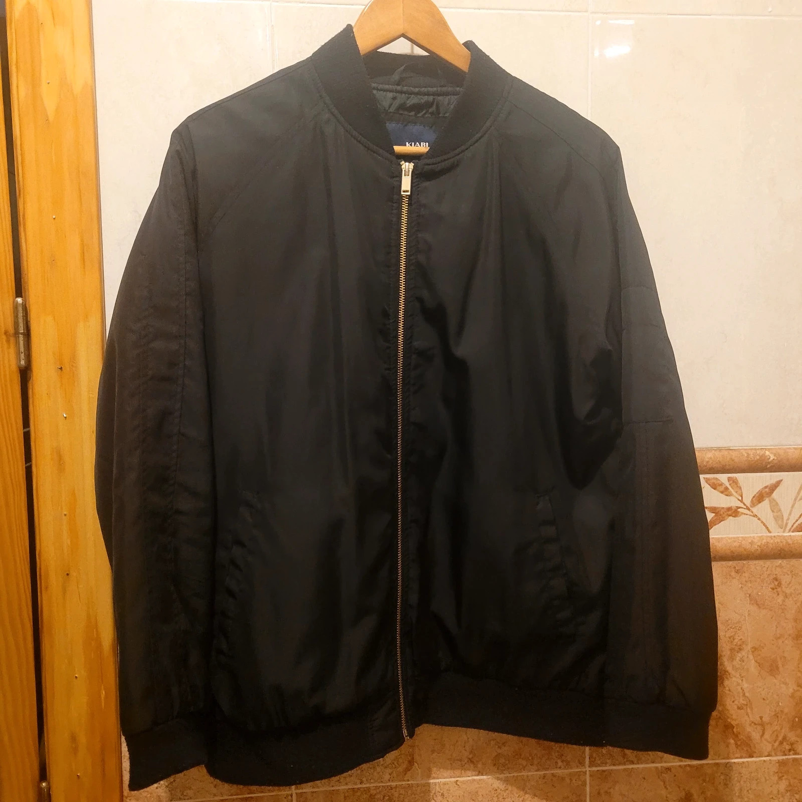 Chaqueta bomber negra – Kiabi – taille L