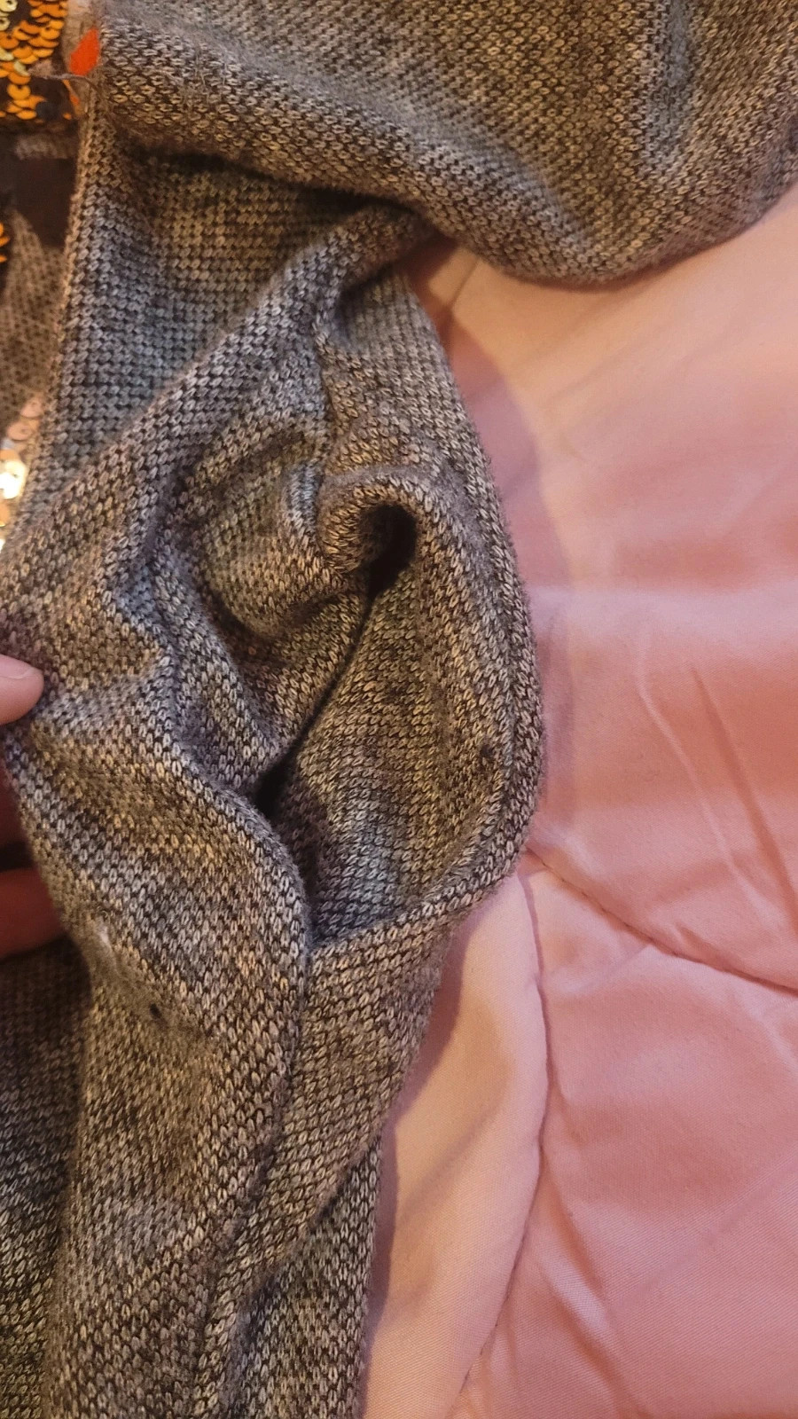 Vestido gris con gatos de lentejuelas – H&M – taille 4 ans / 104 cm 3
