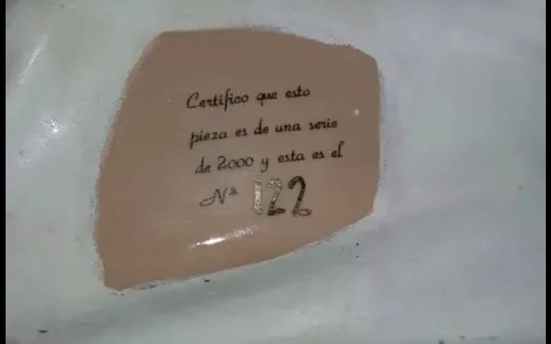estatua de India grande casa Nadal – Casa Nadal 3