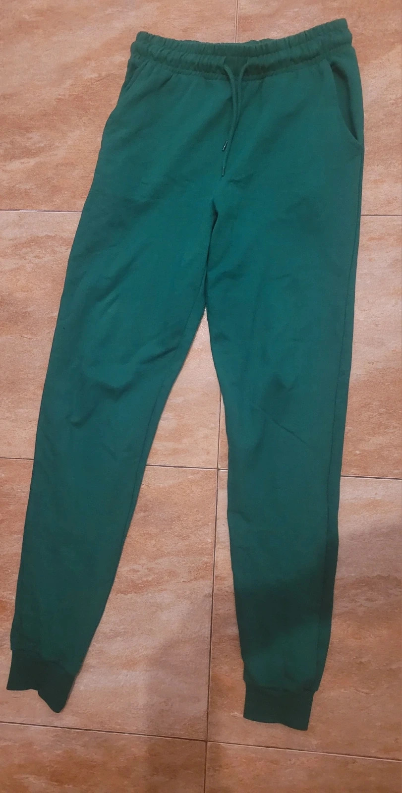 Pantalón verde de niño – Pepco – taille M 2