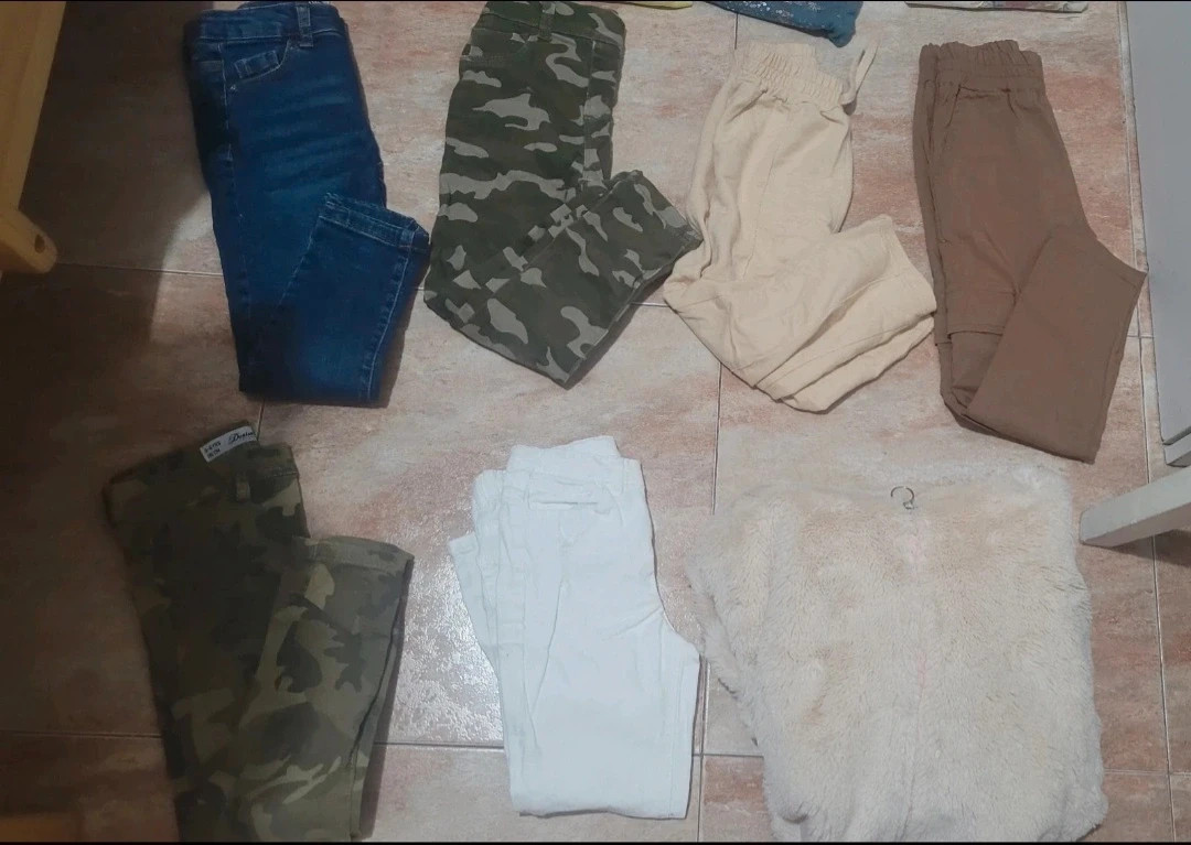 Ropa de niña de invierno – Zara, denim co, little Kids, primark, h&m, lovely – taille 5 ans / 110 cm 5