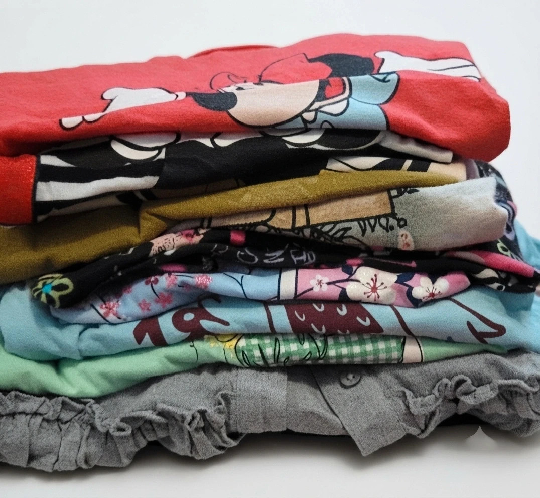 Lote de ropa de niña tallas 4/6 años aprox – H&M – taille 5 años 2