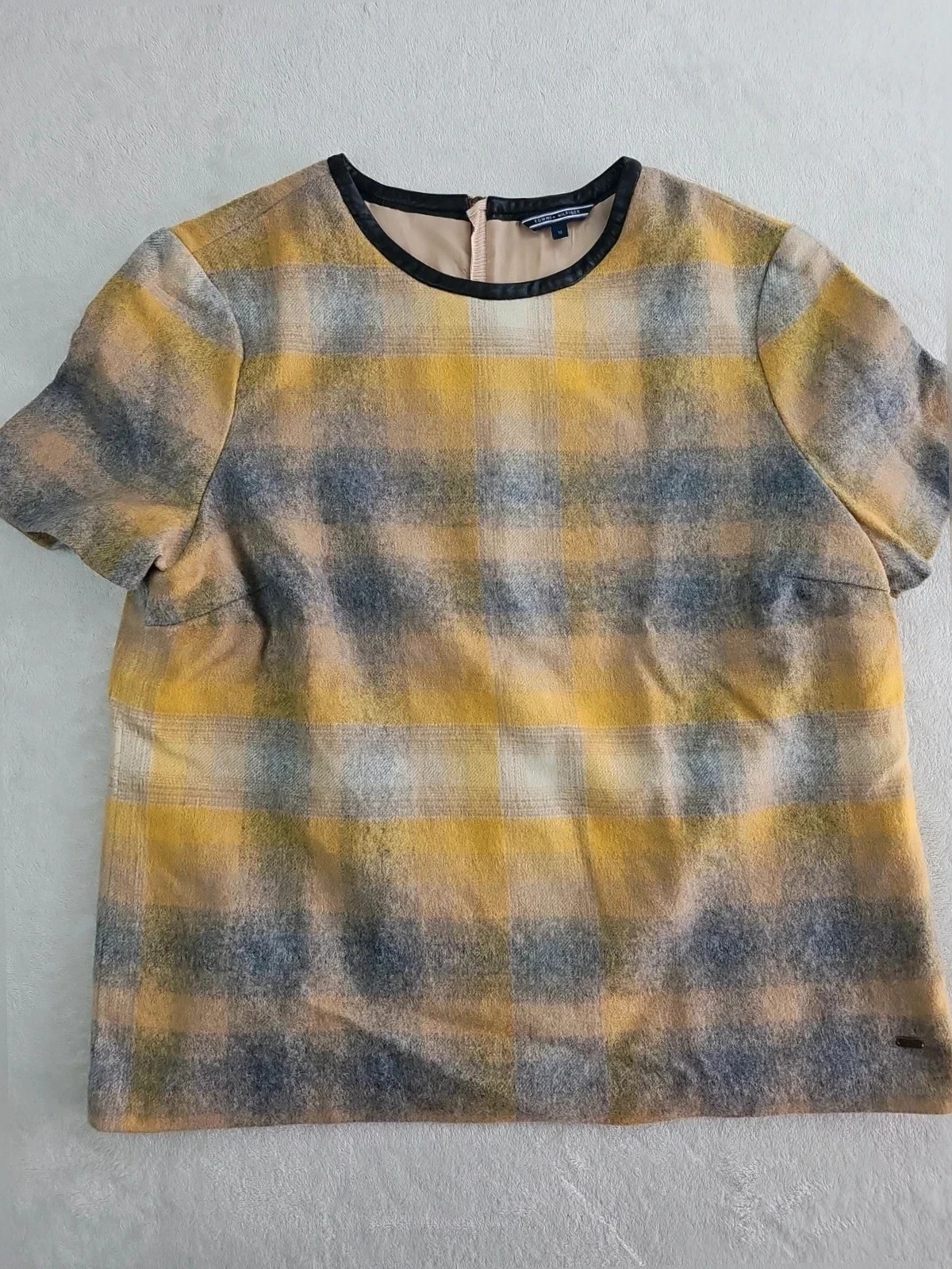 Pull manches courtes Zippé tommy Hilfiger jaune gris blanc 10 S