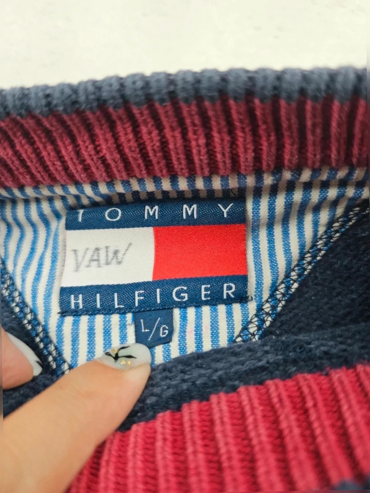 Pull vintage / Vintage sweater Tommy hilfiger Bleu Marine L – Tommy Hilfiger – taille L 3