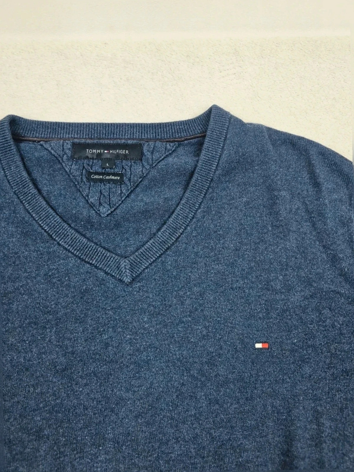 Pull col V Tommy hilfiger Bleu Marine l Cachemire – Tommy Hilfiger – taille L 3