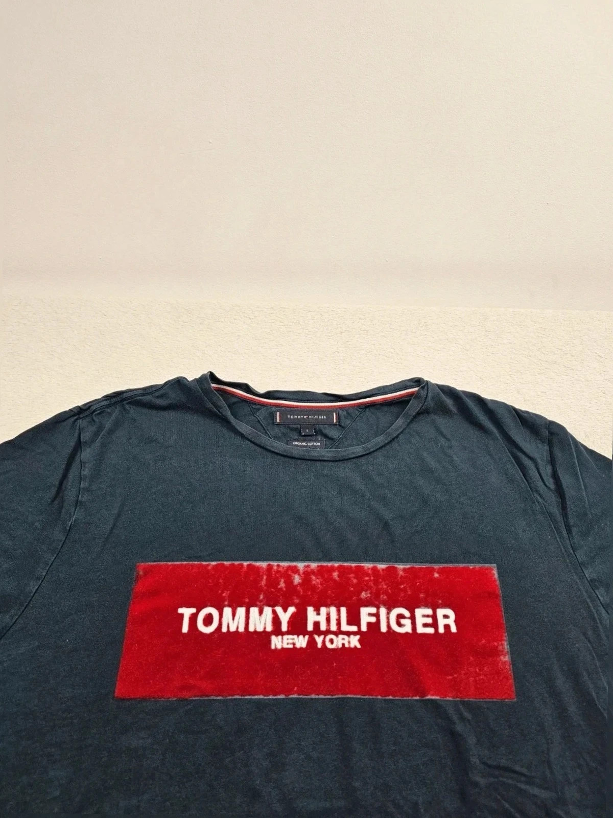 T-shirt Bleu Marine tommy hilfiger L – Tommy Hilfiger – taille L 4