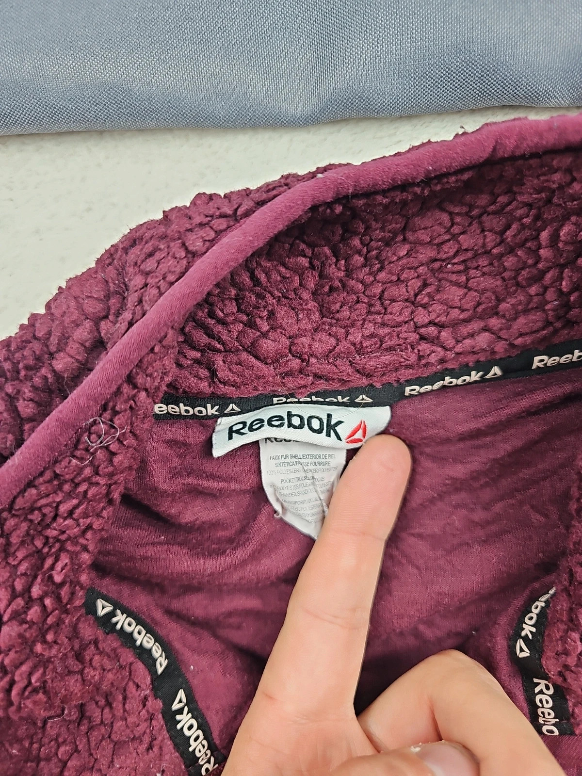 Reebok Veste Polaire Sherpa Bordeaux Taille M – Reebok – taille M / 38 / 10 5