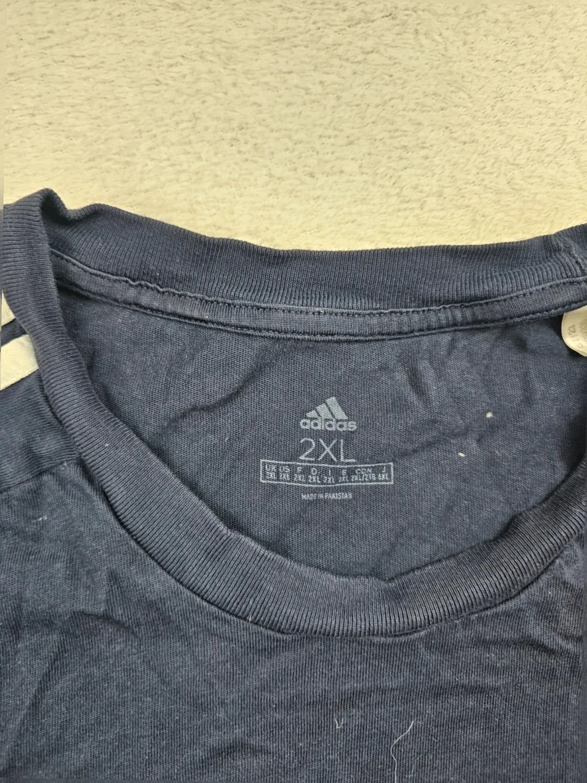 T-shirt Adidas noir logo Brodé Poitrine 2XL – adidas – taille XXL 2