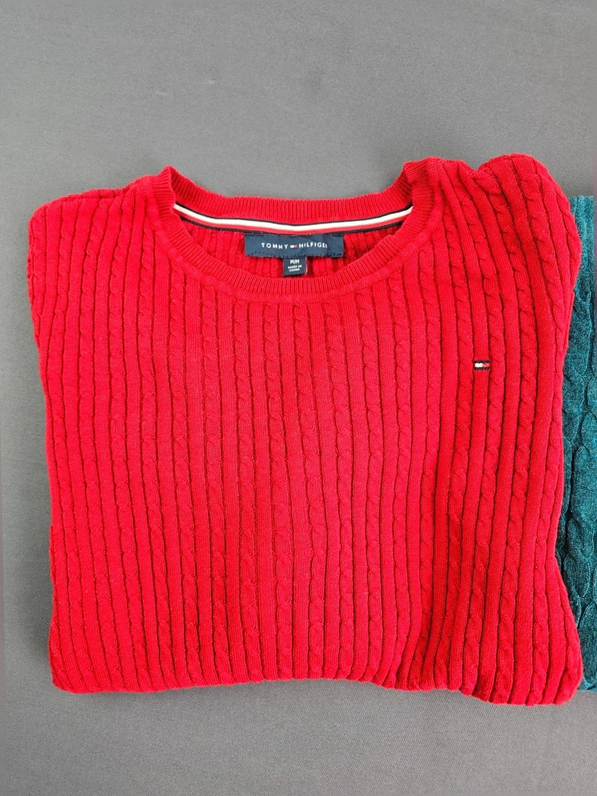 Lot 2 pull tommy Hilfiger Torsadé Taille M Rouge / Bleu Turquoise – Tommy Hilfiger – taille M / 38 / 10 2