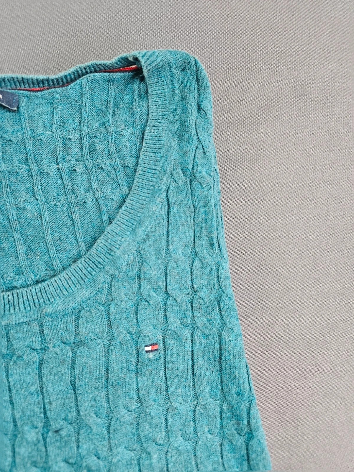 Lot 2 pull tommy Hilfiger Torsadé Taille M Rouge / Bleu Turquoise – Tommy Hilfiger – taille M / 38 / 10 5