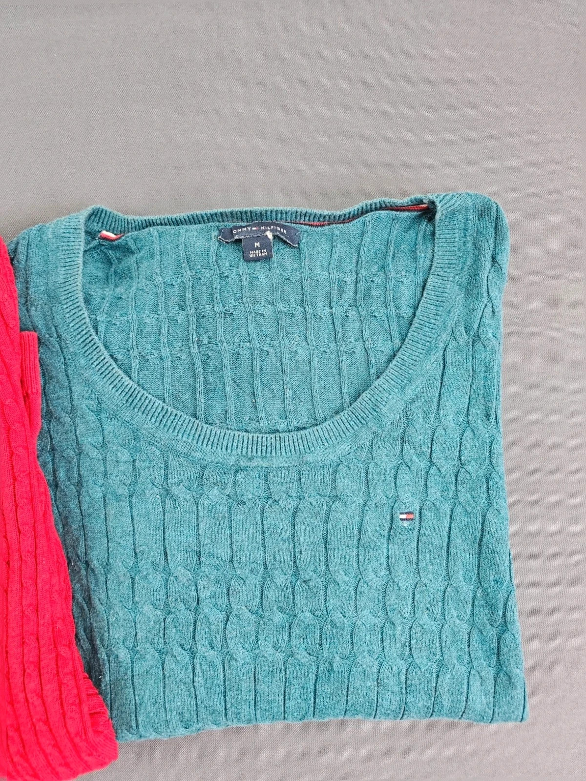 Lot 2 pull tommy Hilfiger Torsadé Taille M Rouge / Bleu Turquoise – Tommy Hilfiger – taille M / 38 / 10 3
