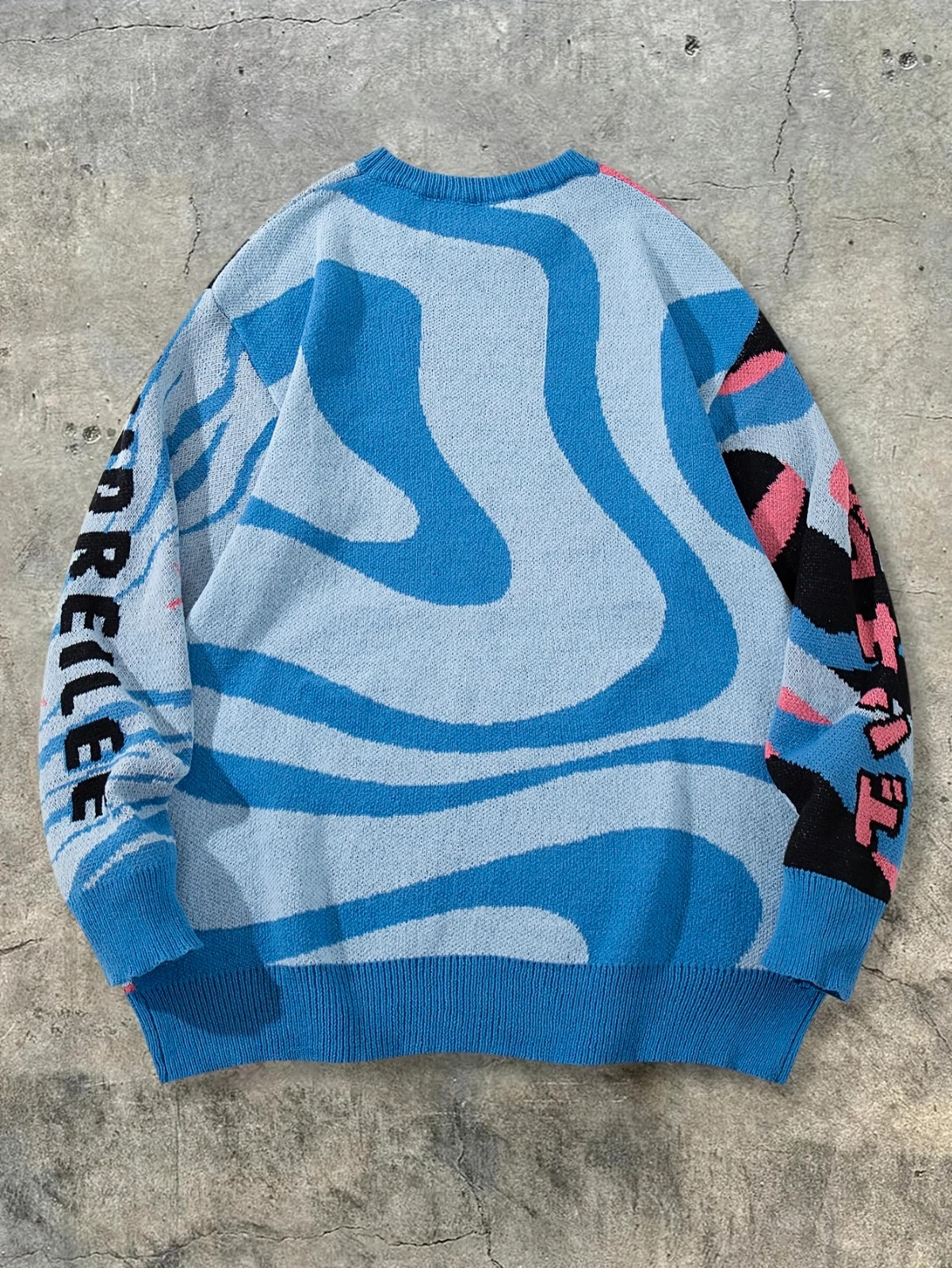 Pull Sweat Streetwear bleu graffiti chat japan style - Taille M – Vintage Dressing – taille M 3