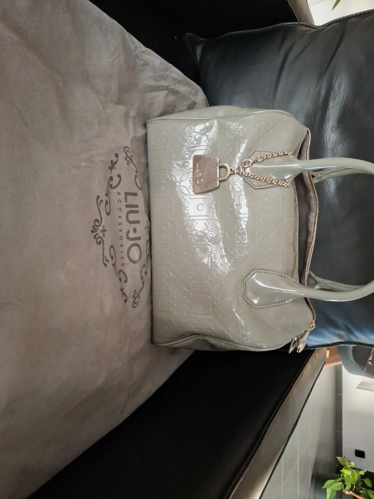 Sac à main Liu Jo en cuir verni gris – Liu Jo – taille Taille unique 2