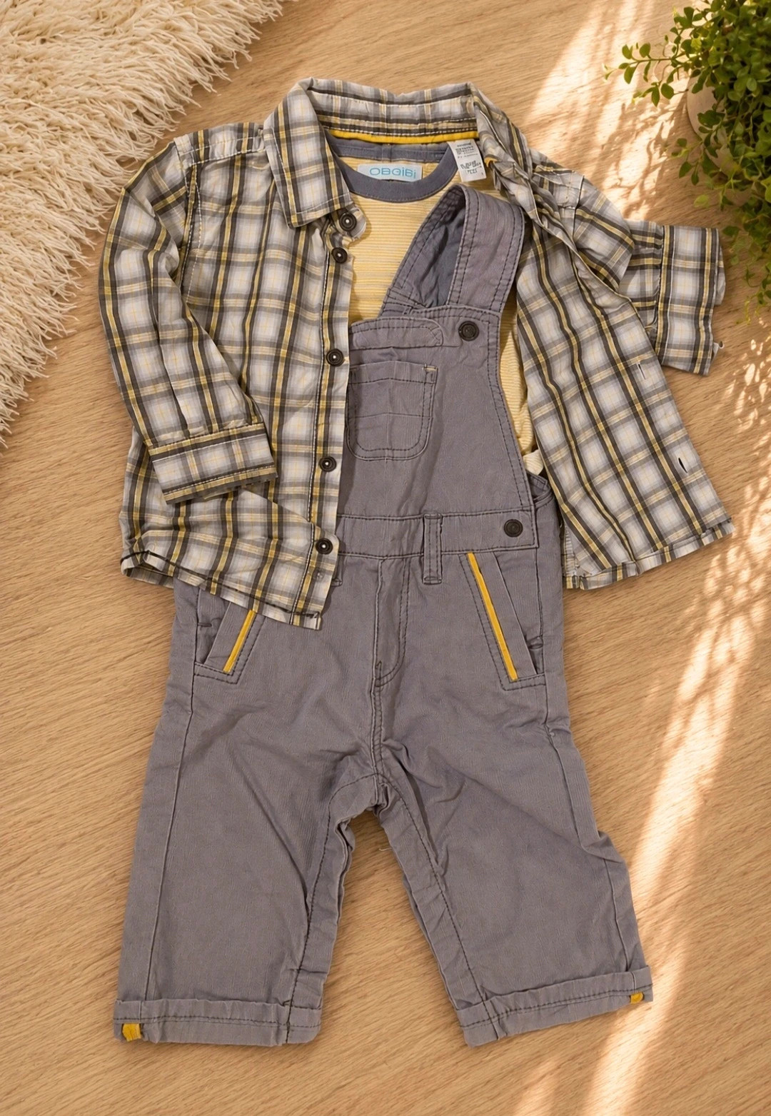 Ensemble bébé 3 pièces Obaïbi 3 mois – Salopette, chemise & haut – Très bon état