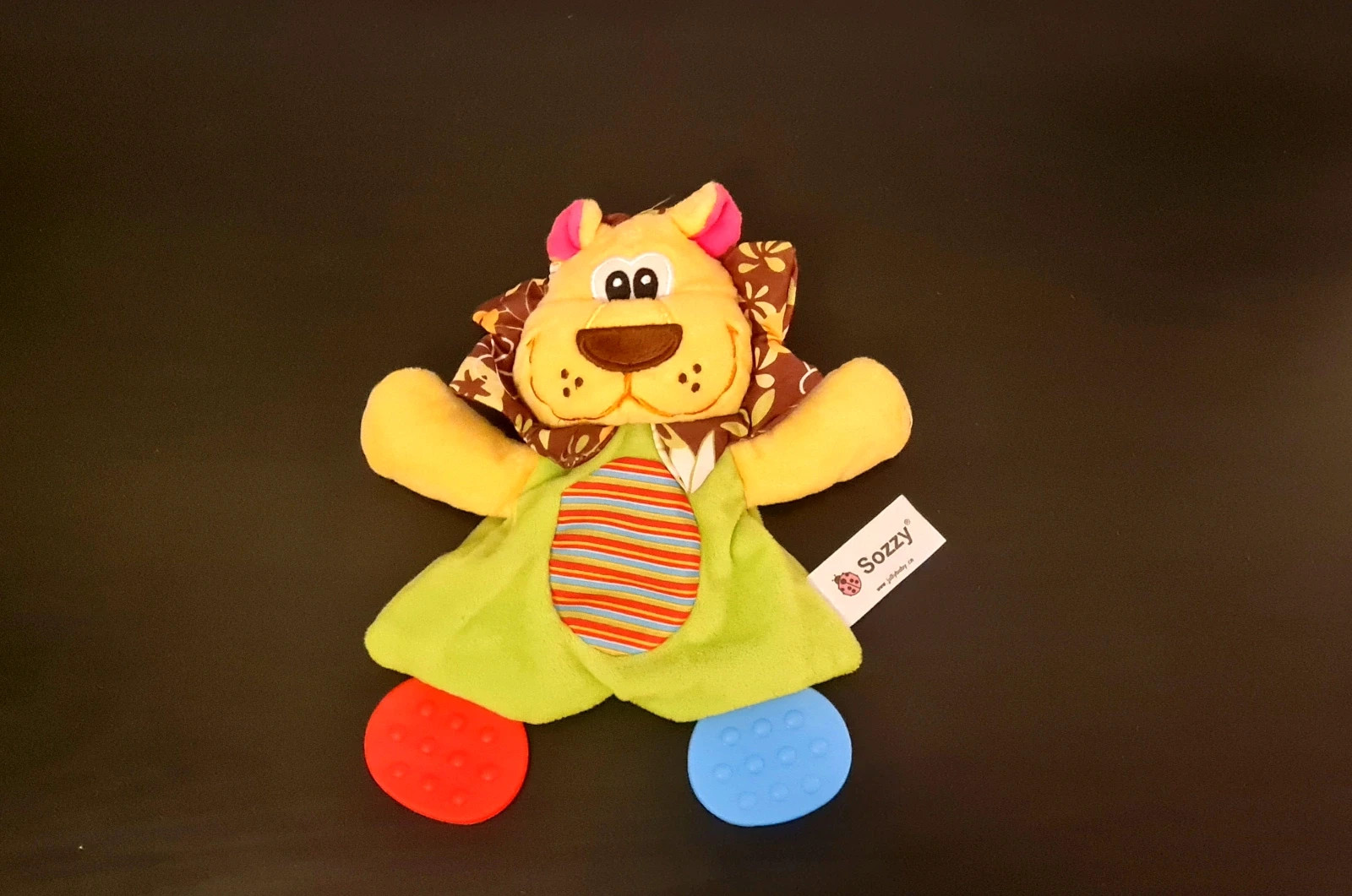 Doudou d'activités Sotty lion : 2 anneaux de dentition, crinière et corps en matière bruissante – Sozzy – taille Taille unique