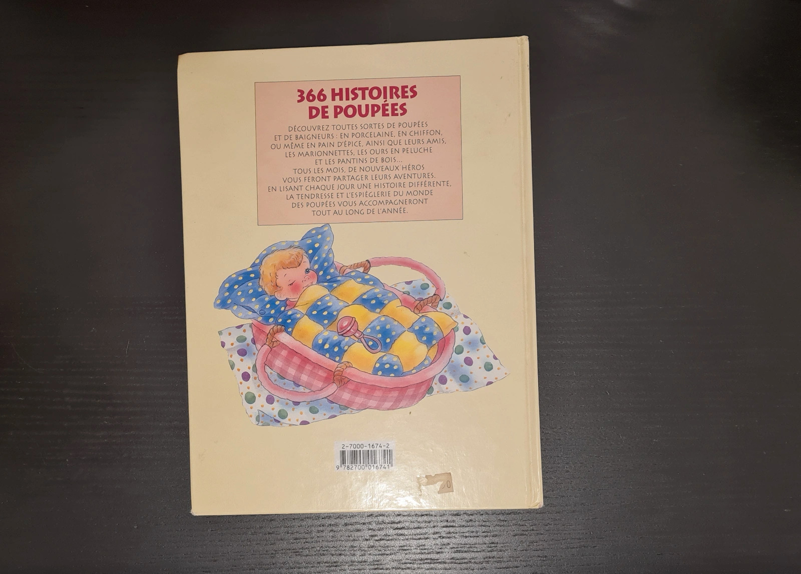 Gros livre d'histoire - 366 histoires de poupées 2