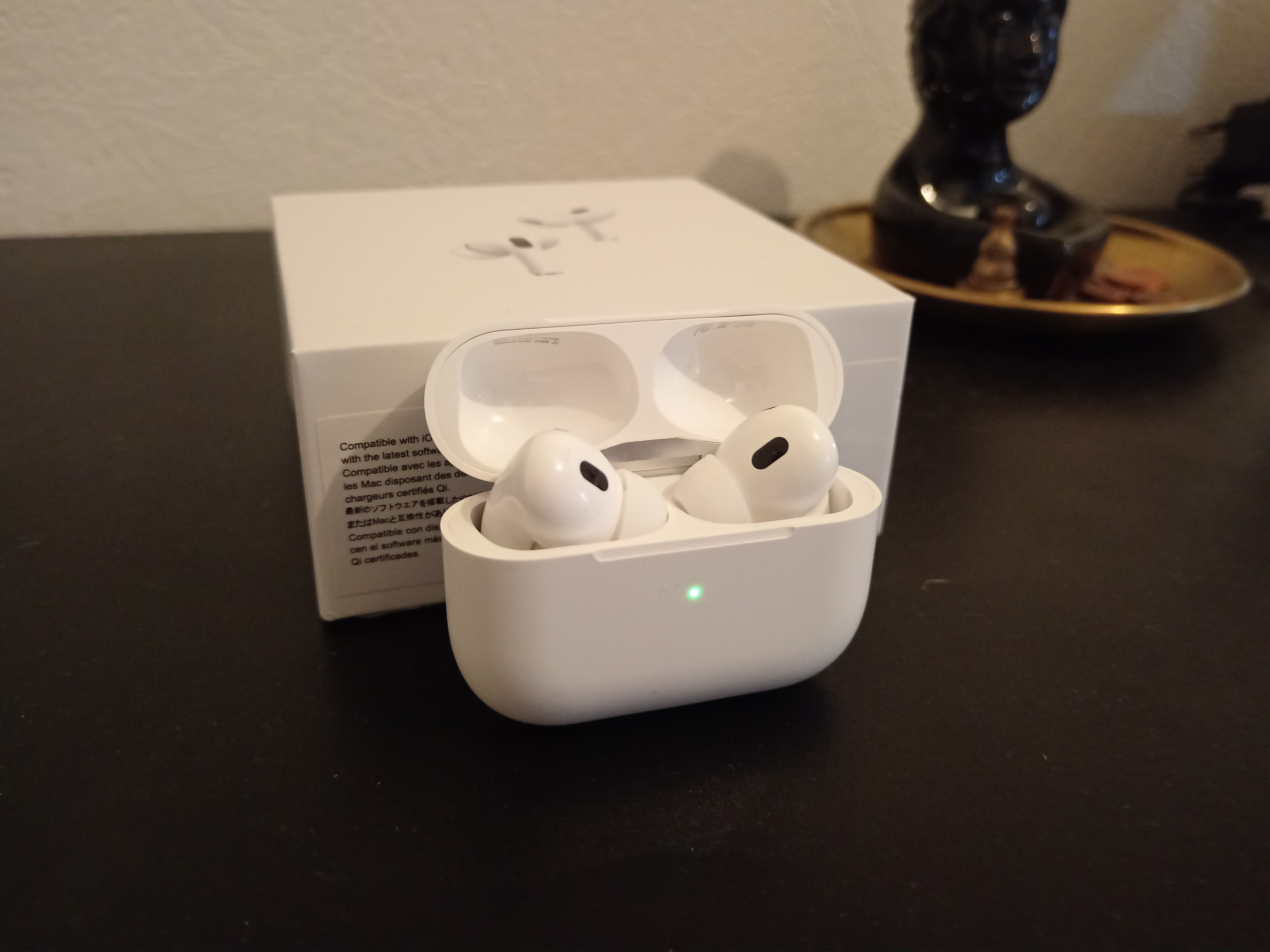 Écouteurs sans fil Apple AirPods Pro avec boîtier – Apple 3